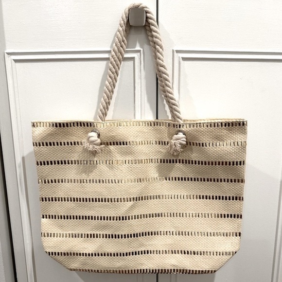 Lancôme Gold Metallic Beach Bag - Picture 1 of 5